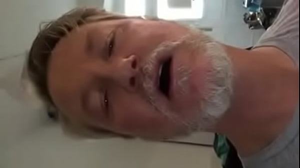 Download Video - Daddy cumming in daddy's mouth