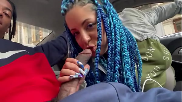 Let me play with your dick in traffic Zaddy2x