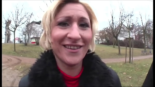 Download Video - MILF Teresa- aufgegabelt und in den Arsch gefickt &excl;