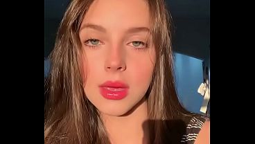 The fascinating face of a young Paraguayan woman.