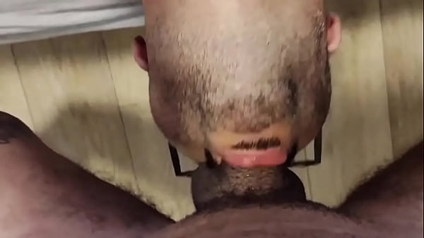 Download Video - Neg&atilde;o dotado fudendo o mineirinho safado&period;