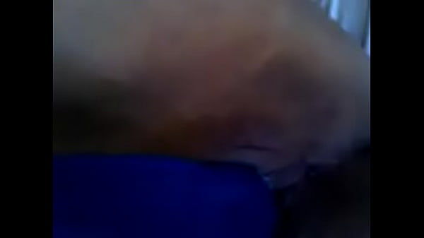 mi flaca con su juguete