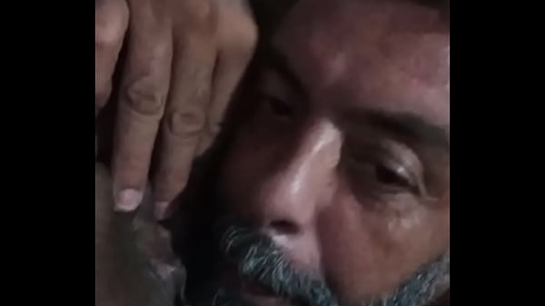 Download Video - CHUPANDO AT&Eacute; GOZAR NA BOCA&sol;HORRANA SQUIRT