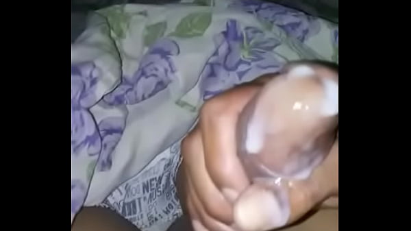 Pedreiro negão Hetero tocando uma até Gozar (pa...