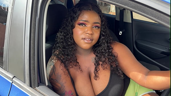 Big Ass Ebony Gets Fucked Through a Hole in Her Tight Shorts on Her Way to the Car Wash