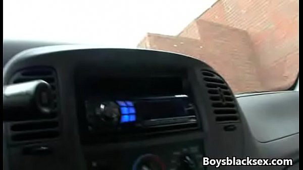 Black Muscular Gay Man Fuck WHite Boy Hard 17