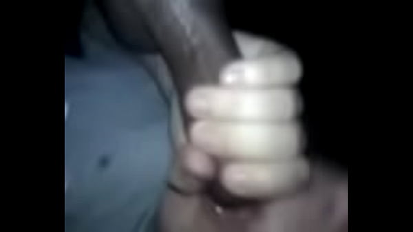 bustin a fat one on her lips