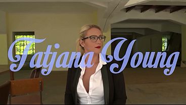 TOP SECRETARY STYLISH BABE TAKES A BIG BLACK COCK