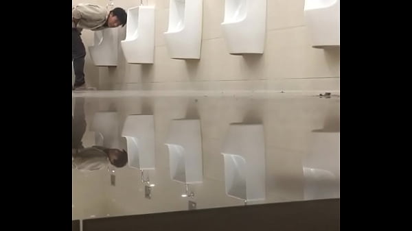 Em thợ xây chim to vãi hàng