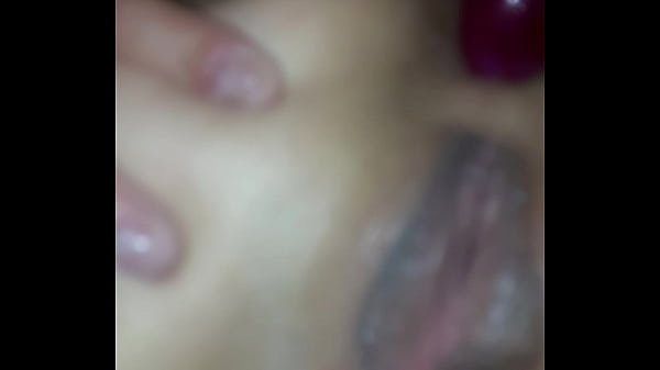 thumb fisting rencyk