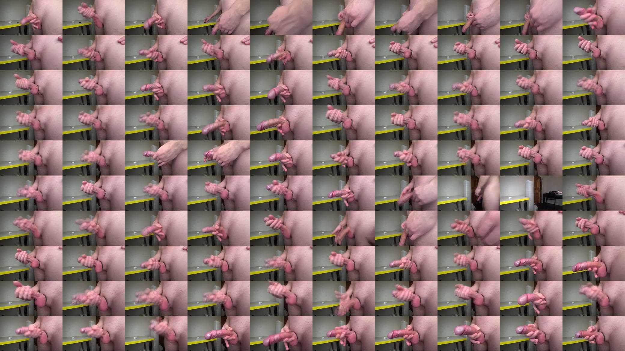 Rubber Rings Are Tearing on My Huge Cock 预览图