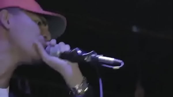 Buddy Poke comendo cu da mina vesga