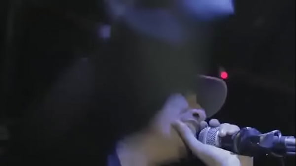 Buddy Poke comendo cu da mina vesga