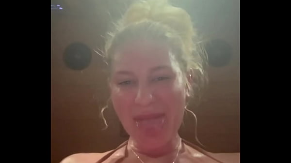 Open your mouth up
