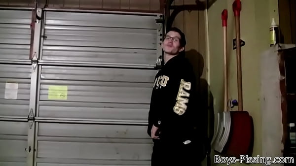 Download Video - Young hung amateurs are pissing and masturbating on camera