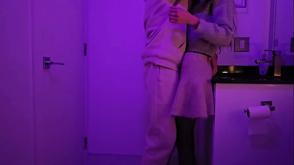 Teen fucked in club Toilet at the party