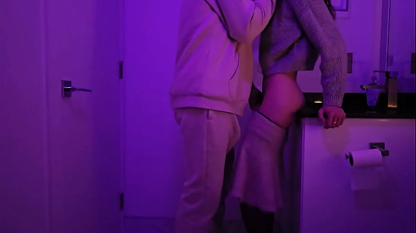 Teen fucked in club Toilet at the party
