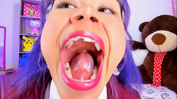 Lila jordan shows her throat