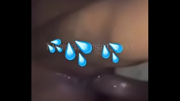 thumb bbc makes ebony squirt