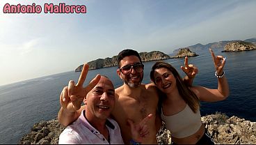 Antonio Mallorca - UNCUT - Horny Spanish Amateur Couple Persuades Me to Have a Threesome in Public - BTS