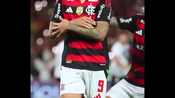 PEDRO'S HUGE GOAL OVER VITÓRIA