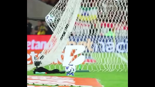 PEDRO'S HUGE GOAL OVER VITÓRIA