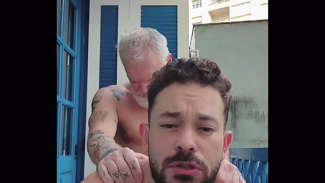 El papi sexy
                    anal amateur gay bareback daddy big butt muchos negros