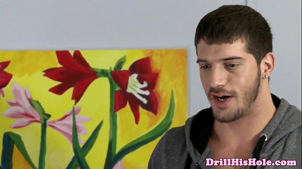 Download Video - Anal loving bottom hunk blows his load