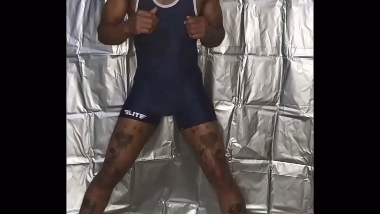 Exercising wrestling Singlet (NO FAP)