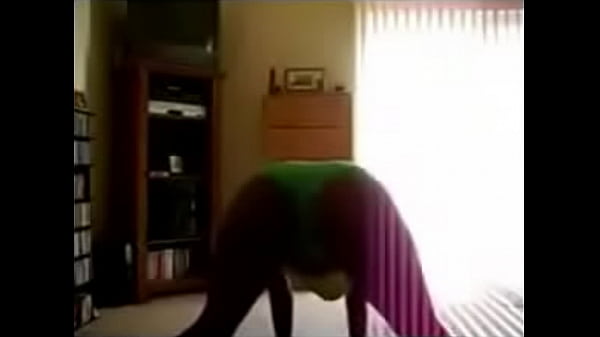 Sexy Black Coed Shaking Her Ass In Panties- 