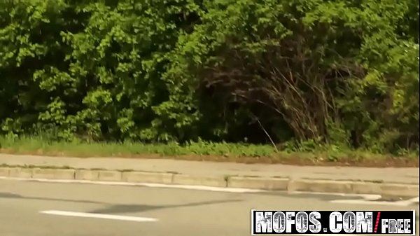 Download Video - Public Pick Ups - She Works Out starring  Veronika