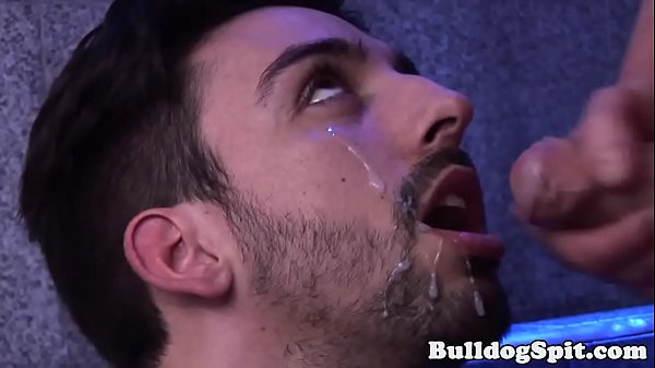Download Video - UK hunk jizzed after cockriding in the club