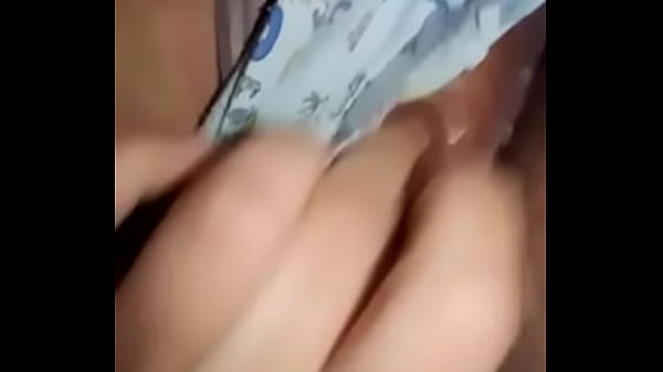 Download Video - Estoy muy caliente