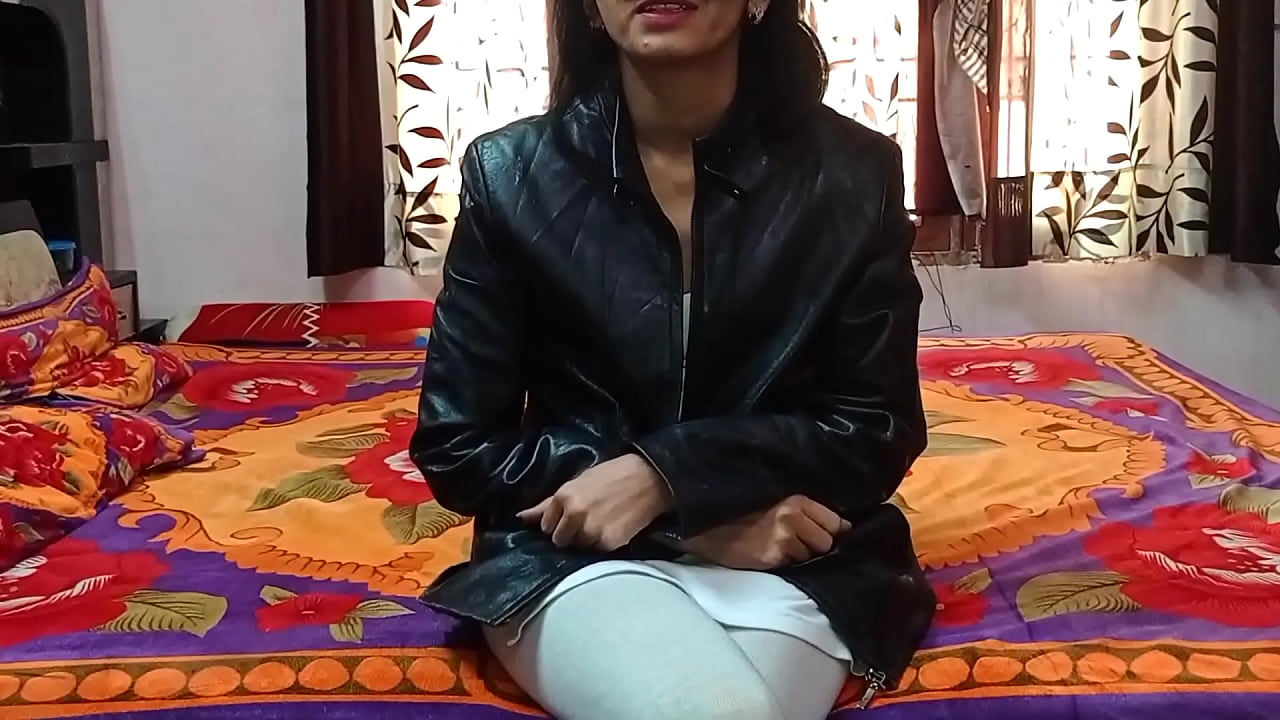 Desi sexy bhabhi got her pussy fucked by milkman , FULL HD WITH HINDI ,  DESISLIMGIRL XVIDEO NEW SEX VIDEO INDIAN PORN