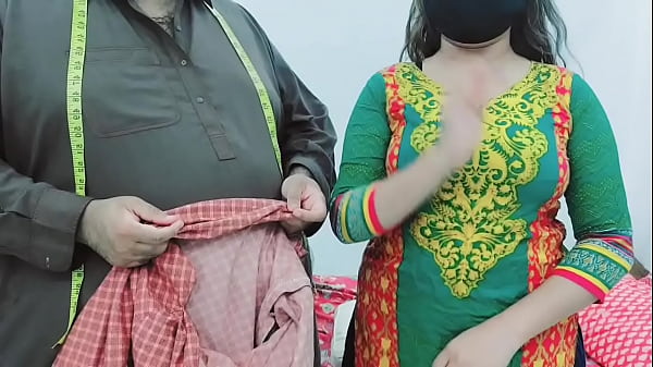 XXX Pakistani Tailor Fucking His Beautifull Lady Customer With Clear Hindi Audio