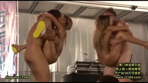 Naked youths have sex in the meeting place of t...