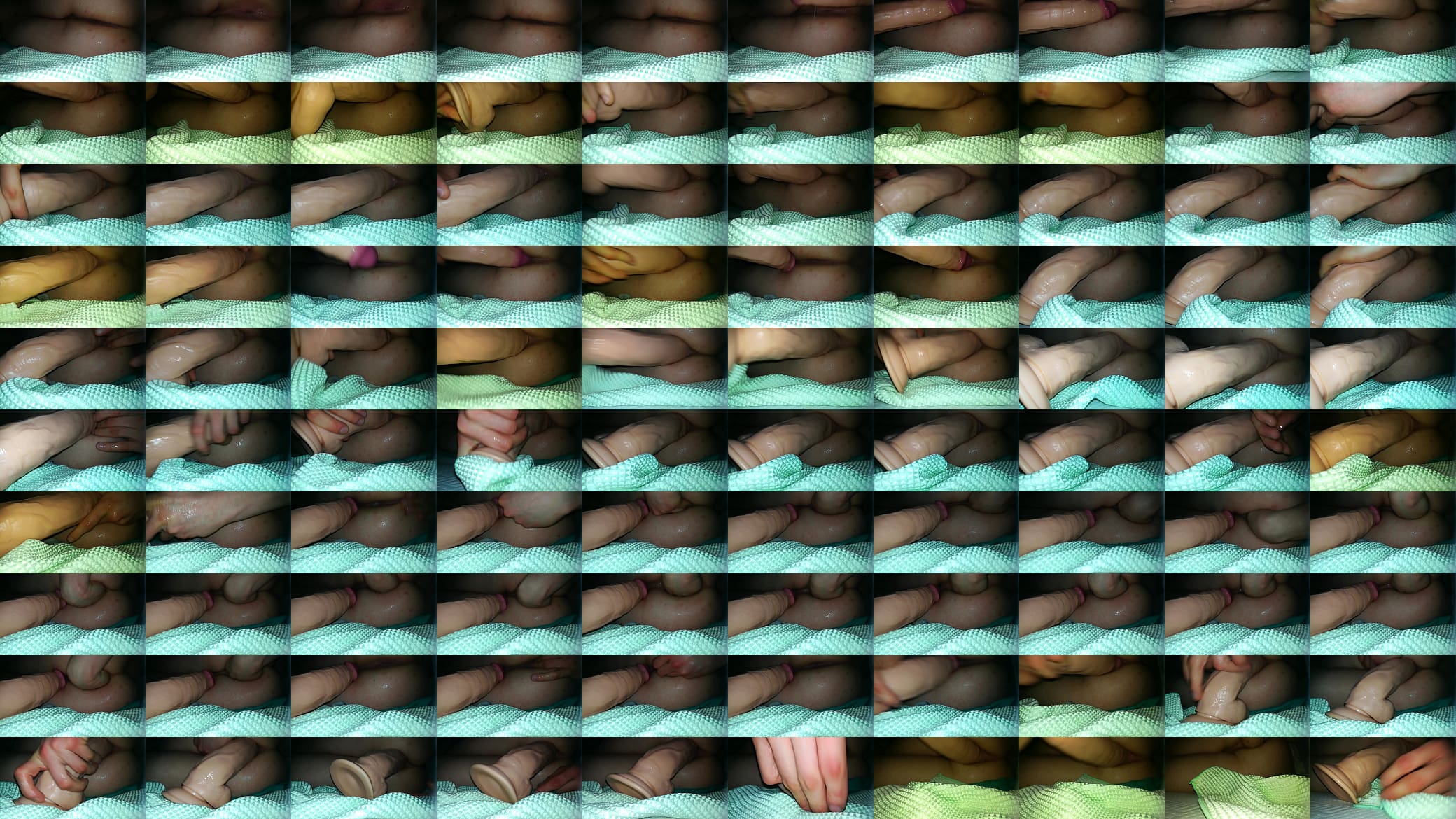 Me Dildoing Self and Fist 预览图