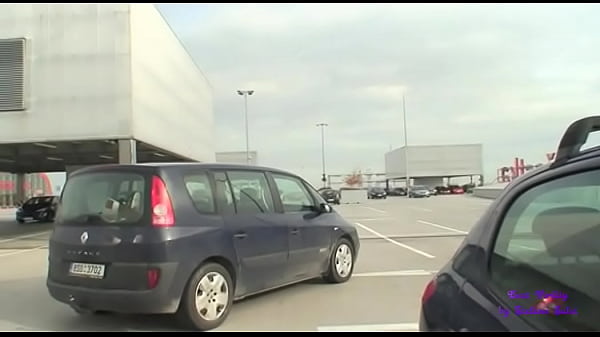 He goes to the airport to pick up his girlfriend and then immediately fucks her in the car