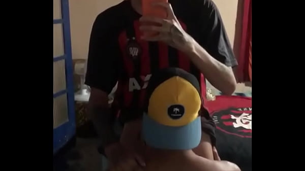 Sucking the v3rga to the first Lima subscriber