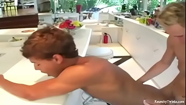 Raunchy twinks aaron and dave fucking in the ki...