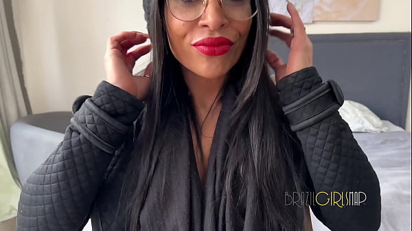 Natzynha Morena from Santa Catarina has a body worthy of a Brazilian girl