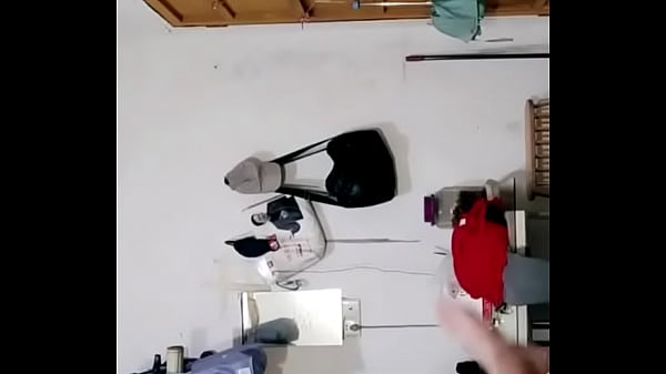 Sao Nian A Joué Avec Deux Oncles, Et L'oncle Derrière S'est Fait Exploser