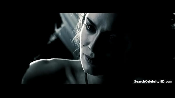 Lena Headey in 300 2006