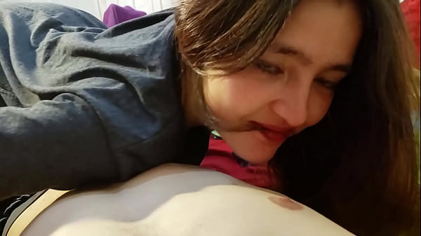 Download Video - WhatsApp chat with my best friend gets hot   VIDEO