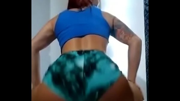Brazilian funk dance to the floor - Bruninha Fitness