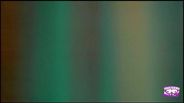 Brunette babe wants to get fucked between these colorful sheets