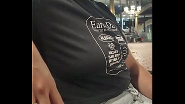 Latina MILF takes revenge on a stranger for her cheating boyfriend