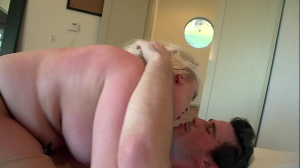 BIG ASS BIG BOOBS NEEDS A BIG DICK IN ASS