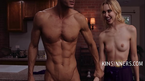 She was young, tighter & looked just like her mom | Kinsinners