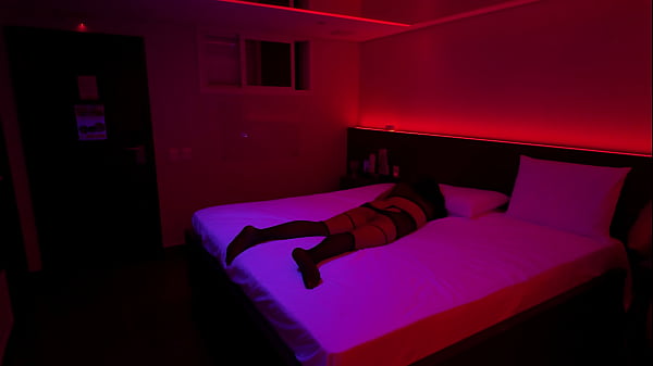 EU ACORDEI ELA PARA FODER